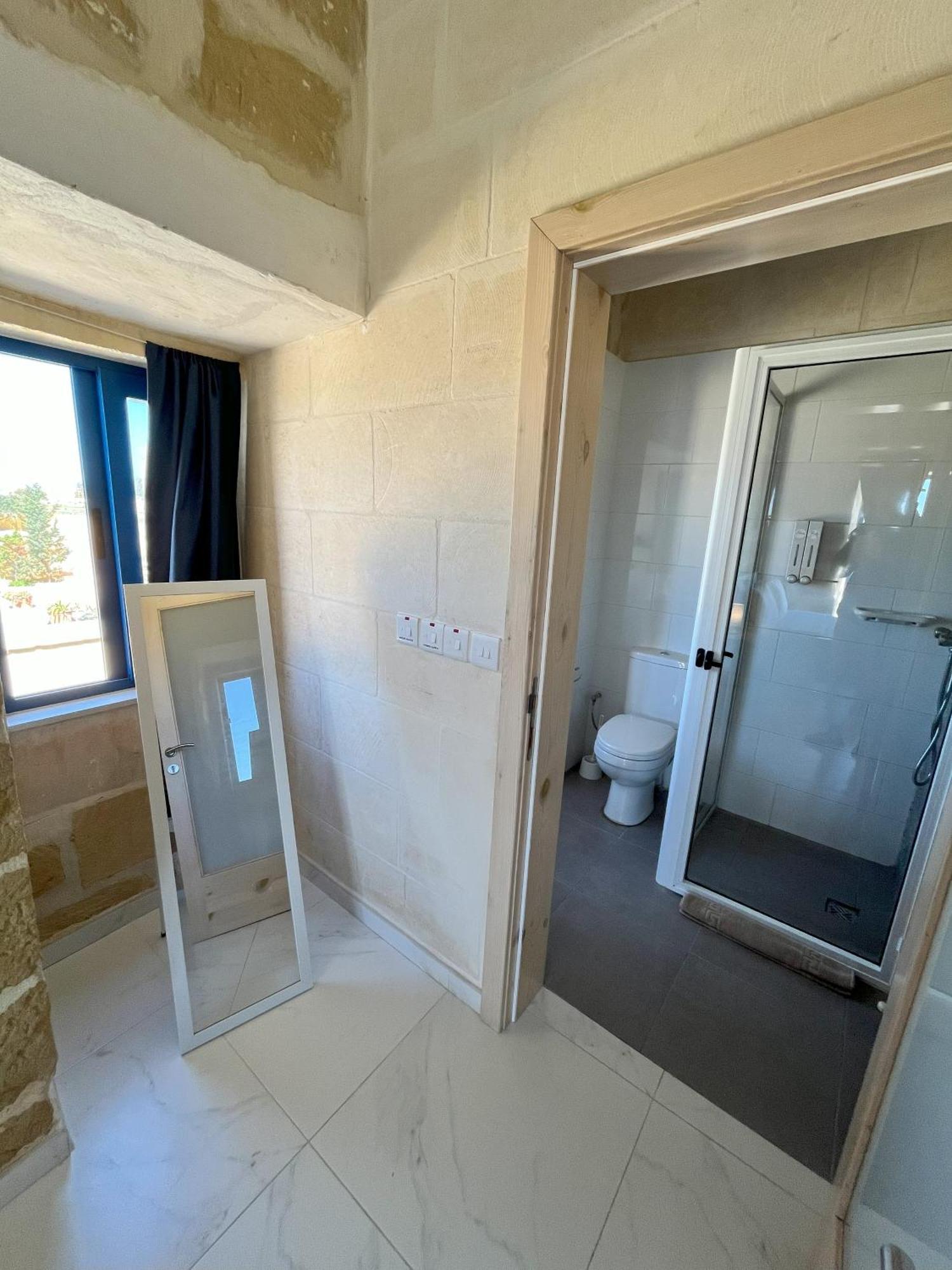 Fiftyfour West Boutique Living Bed and Breakfast Għarb Exteriör bild