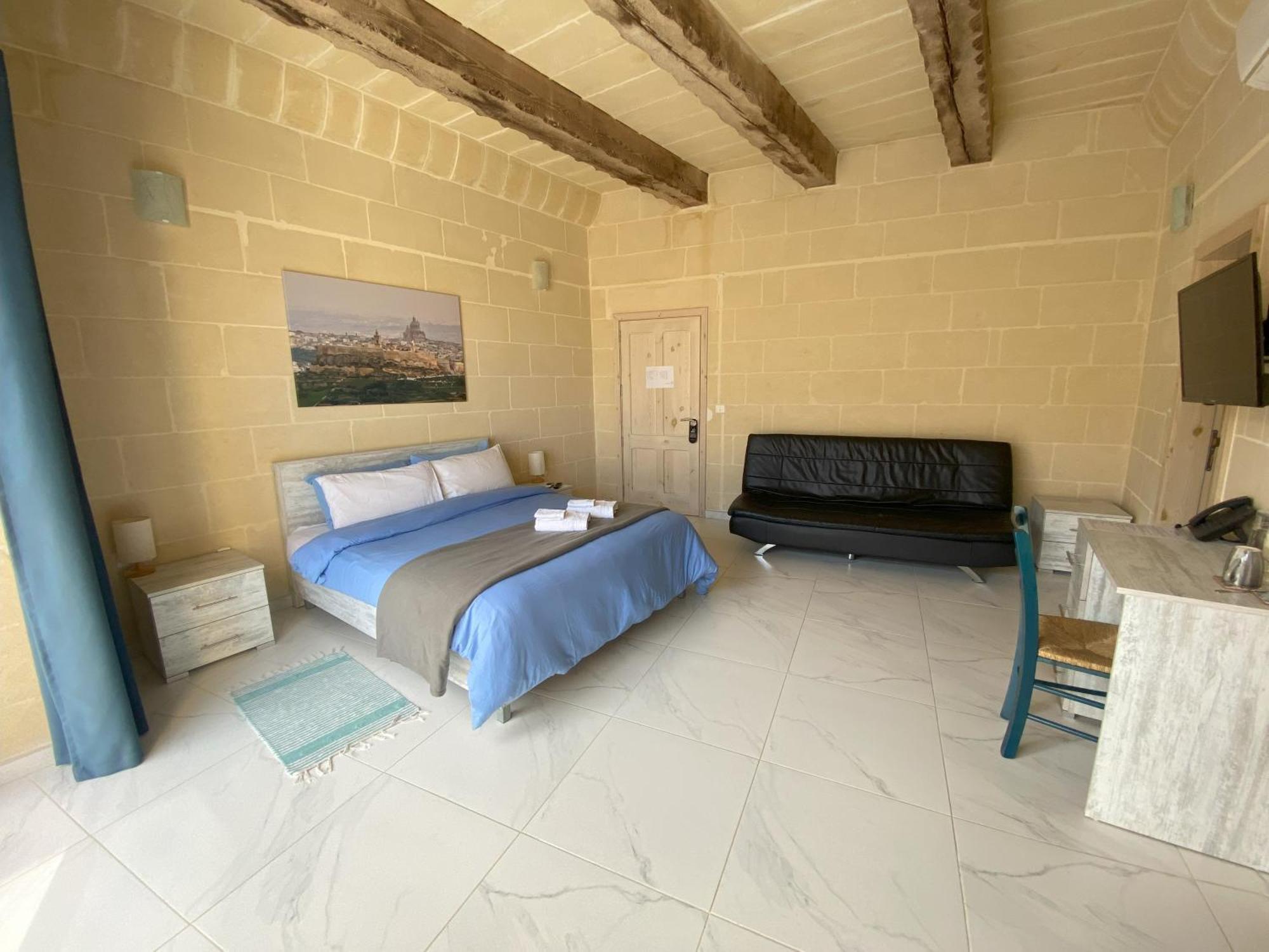 Fiftyfour West Boutique Living Bed and Breakfast Għarb Exteriör bild